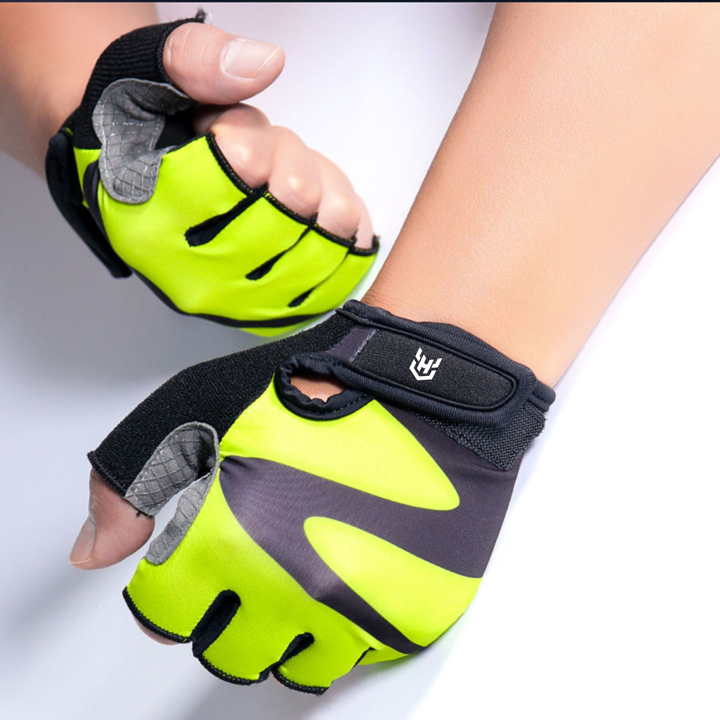 HEBE Sports PK Breathable Full Finger Cycling Gloves – Shockproof Padded Anti-Slip Road & Mountain Bike Gloves for Men & Women